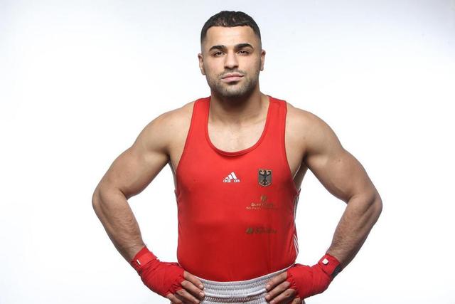 段完成冠军 段完成冠军