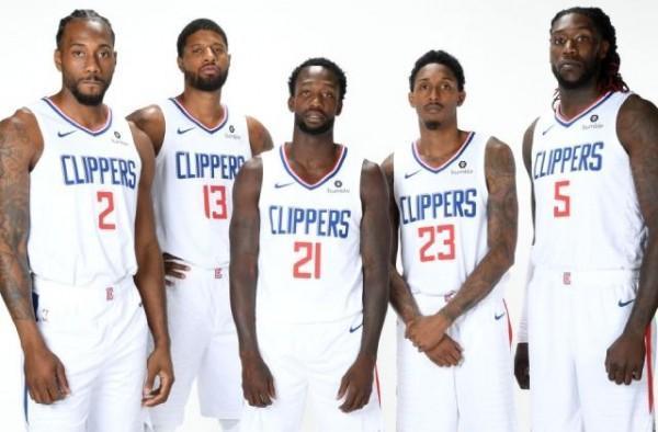 区前沿出现 区前沿出现